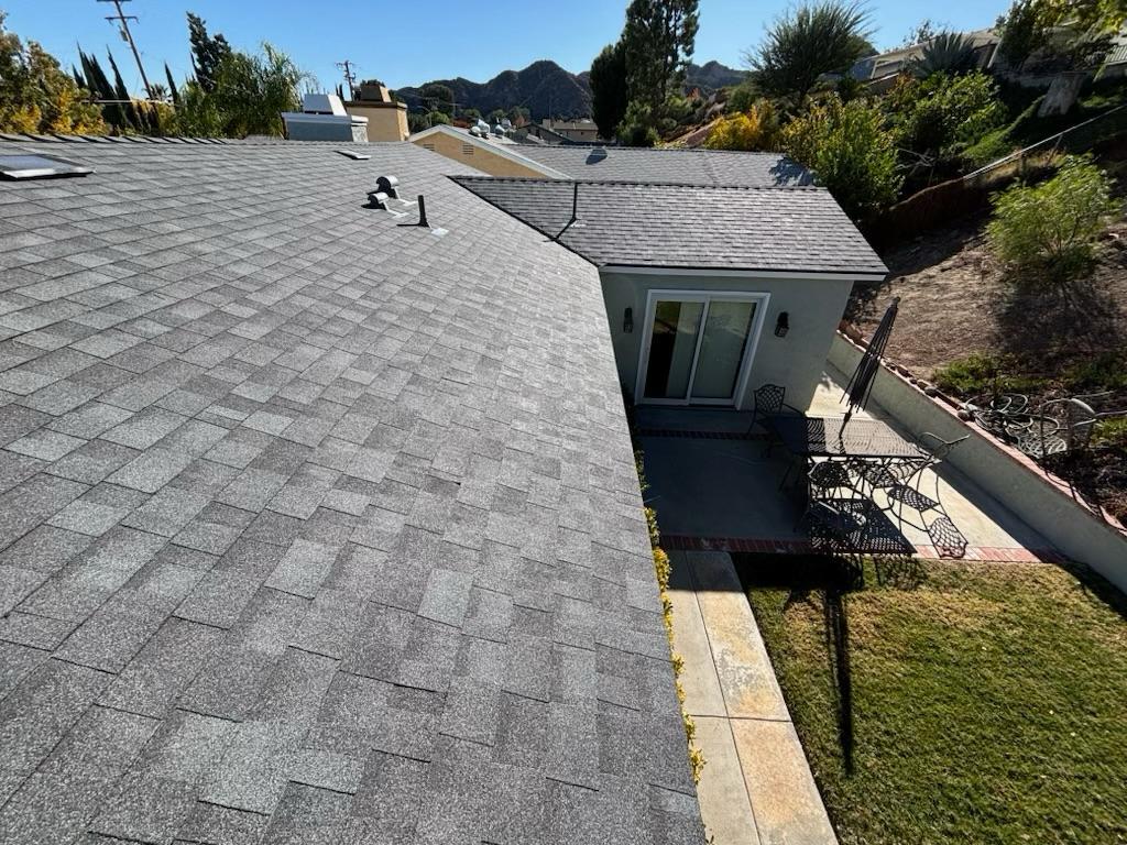 Asphalt roofing in California